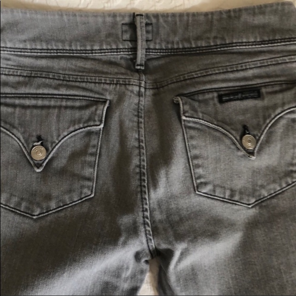 Hudson skinny jeans sz 28 inseam 30 inches.
